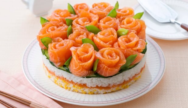 ノルウェーサーモンのブーケずし